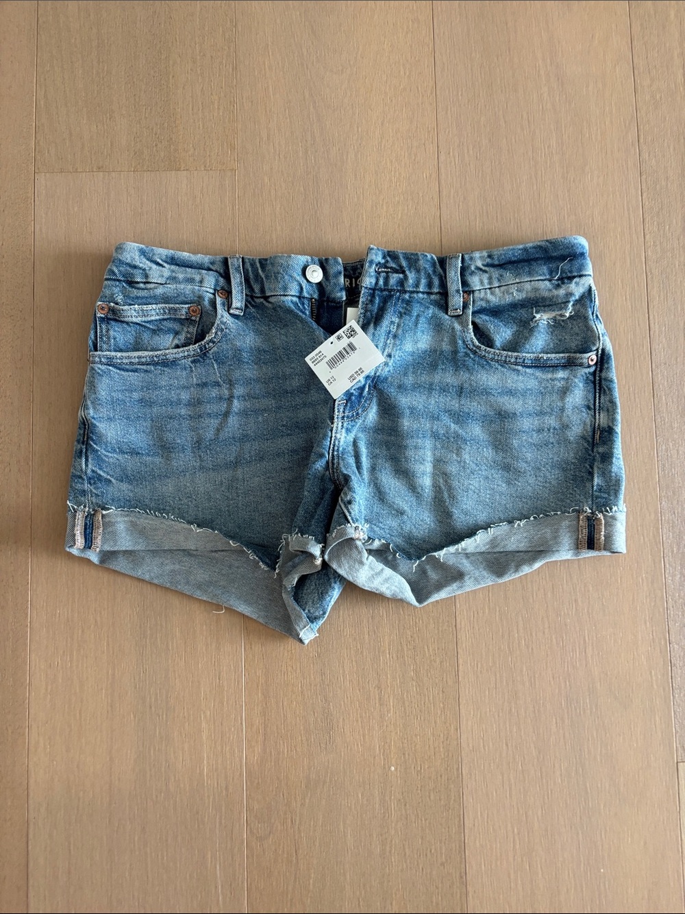 American Eagle Outfitters Medium Blue Distressed Denim Roll-Cuff Shorts